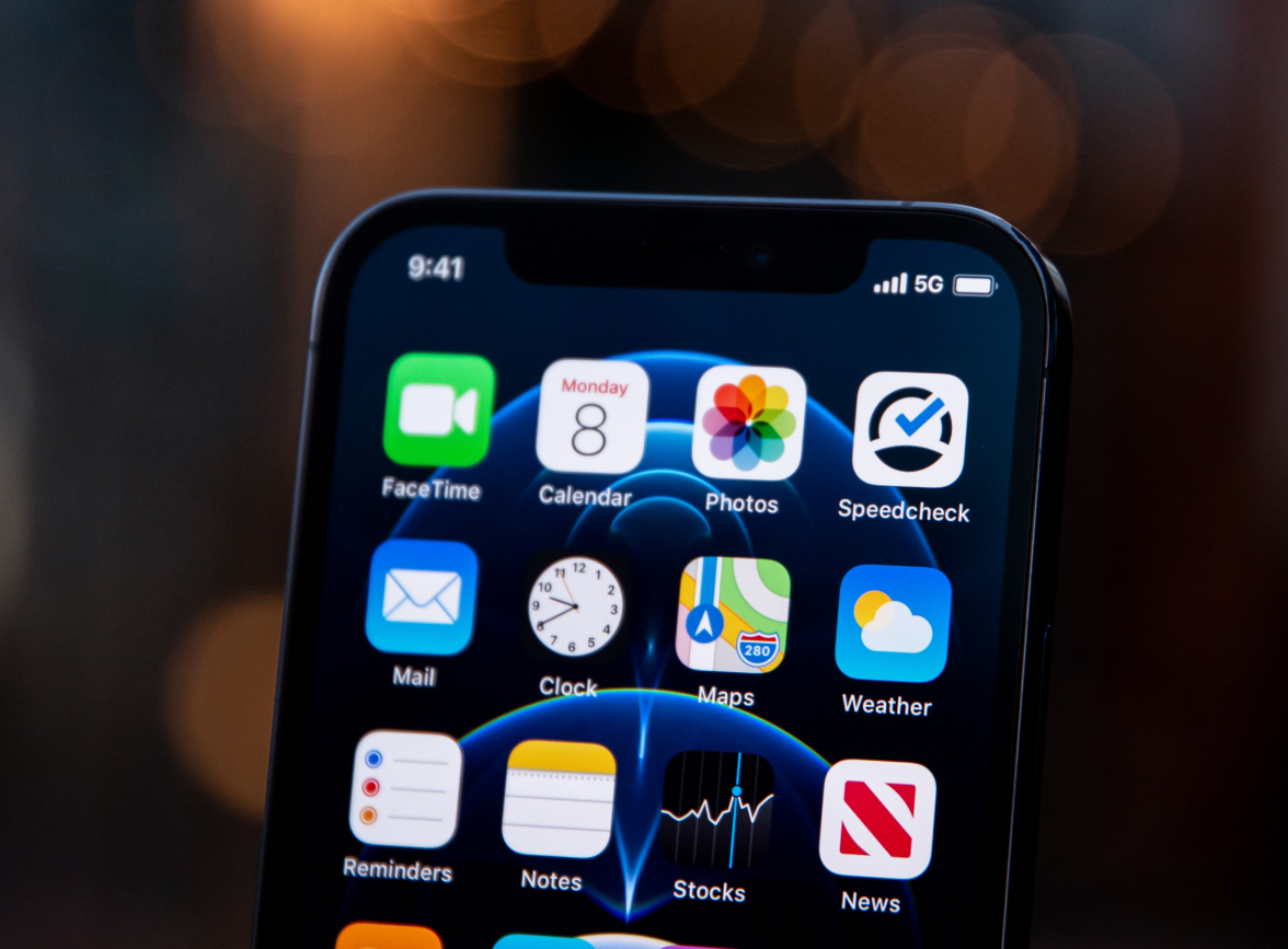瑞溪镇苹果手机维修分享为什么 iPhone 12 在冬季会自动关机 